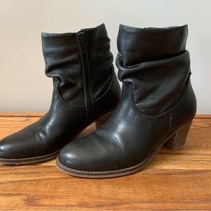 Womens Black leather ankle boots, booties